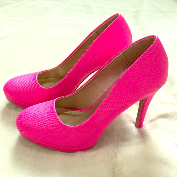 Charlotte Russe Shoes - NEW Hot Pink Heels